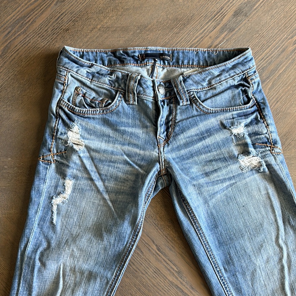 Union low rise distressed skinny jeans size 25 - Picture 3 of 6